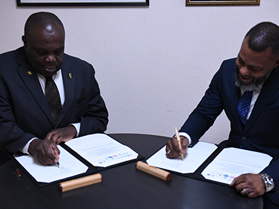 CDEMA and CARDI Sign Regional Early Warning Systems Consortium (REWSC) Memorandum of Understanding